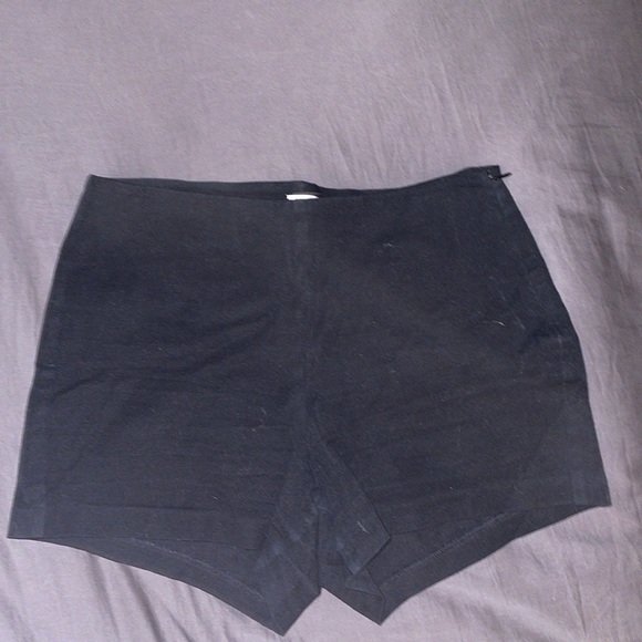 Old Navy cotton high waisted shorts, size 4 - Picture 1 of 3